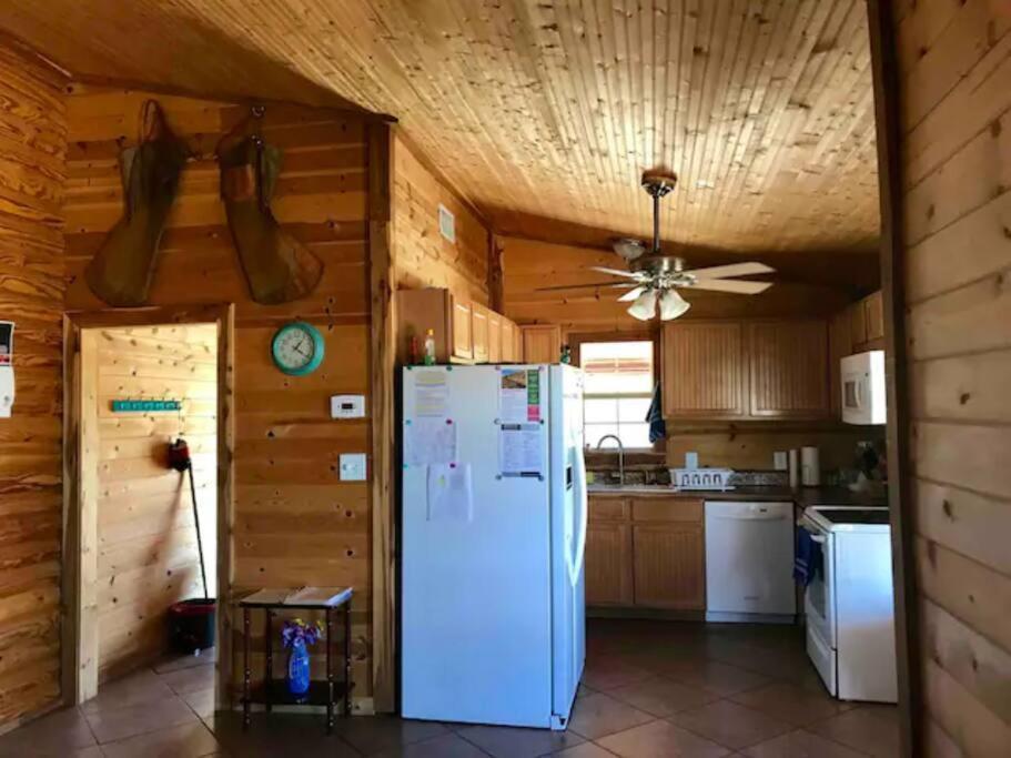 Cottonwood Creek Cabins - Alpine, Tx Exterior photo