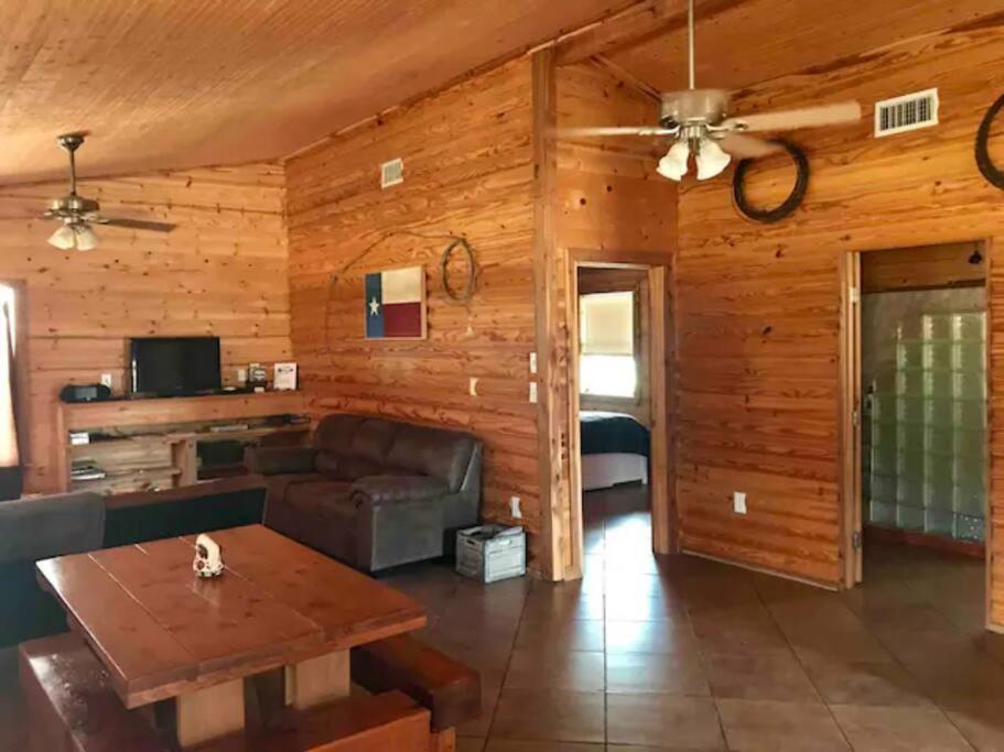 Cottonwood Creek Cabins - Alpine, Tx Exterior photo
